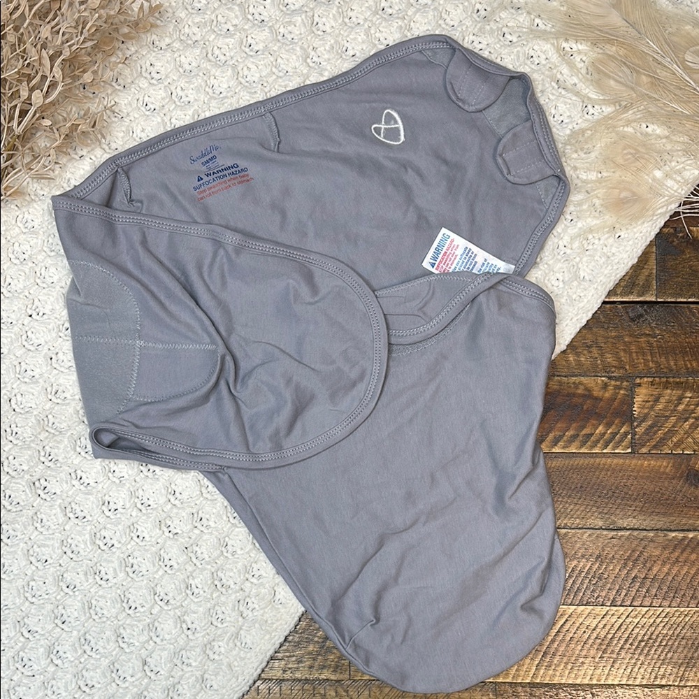 (5for$10)Gray Baby SwaddleMe Wrap (s/m)